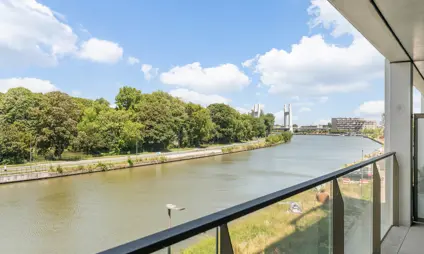 Appartement Waterzicht (Vilvoorde) avec 2 chambres - photo de la terrasse avec vue sur l'eau